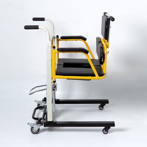 02 Adjustable hydraulic transfer wheelchair, adjustable height 45-66cm